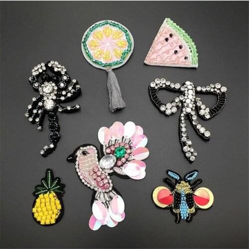 Handmade Rhinestone beaded Animal Birds Bow Bee Fruit Sew on sequin Crystal patch for clothing beading Applique Scrapbooking