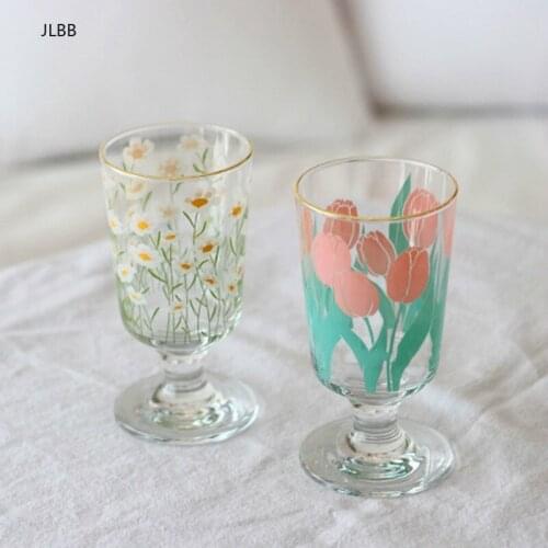 4Styles Classical Love Carrying 280ml Wine Glass Cup Gold Short Foot Cup Chrysanthemum Plants Whiskey Vodka Taste Glass Set
