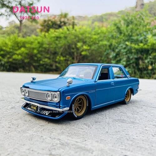 Maisto 1:24 Nissan 1971 DATSUN 510 simulation Die casting alloy car model crafts decoration collection toy tools gift