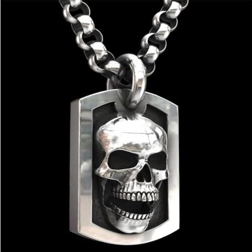 Mens Metal 3D Carved Skull Pendant Necklace Unisex Punk Hip Hop Accessories Silver Color Retro Skull Pendant Halloween Gift