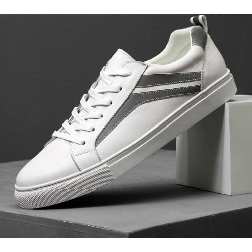 Men Genuine Leather Shoes Lace-Up Black Shoe Real Leather Loafers Mens Moccasins Italian Designer Flats Shoes Fashion