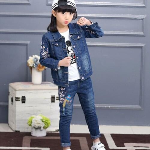 Baby girl clothes denim childrens clothing 2019 new girl leisure peacock embroidered denim jackct +jeans body suit for girls