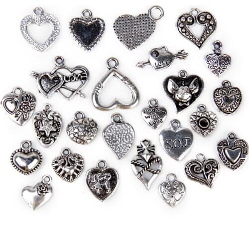 Pack Of 25 PCS Antique Heart Shaped Pendants Charm Jewelry Making Beads DIY Jewelry