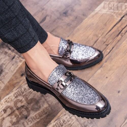 2021 New Men Thick Bottom Dress Shoes Luxury Italian Style Fashion Men Formal Shoes Brand Men Bring Business Leather Shoes