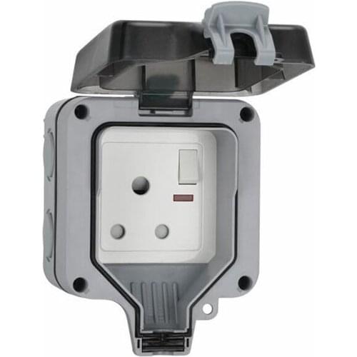 IP66 Indoor Outdoor Industrial Waterproof Socket 15A 220V Small South Africa with Waterproof Box Charger Adapter Wall Socket