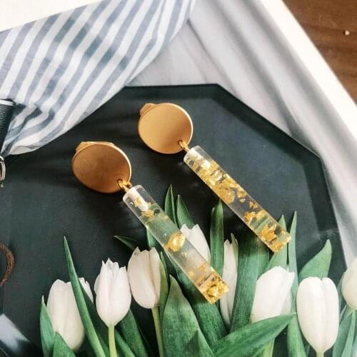 Simple Design New Design Glitter Resin Clip Earring