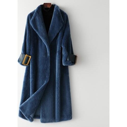 Luxury Streetwear Natural Real Sheepskin Warm Female Woolen Coat High Quality Thick Jackets Hot Sell Red Outerwear with Pockets