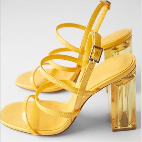 2021 new transparent high-heeled yellow sandals French girl thick heel buckle sexy Roman womens sandals