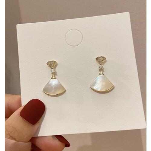 South Koreas new fan-shaped opal earrings earrings high-end glass drill earrings popular antique earrings women