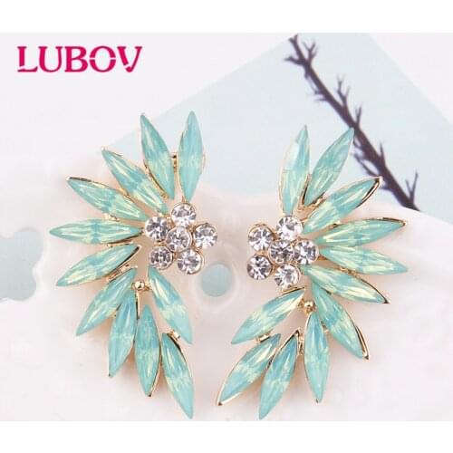 2020 New Arrival Geometric Metal Women Hyperbole Stud Earrings Women Earrings Female Wings Irregular Korean Jewelry