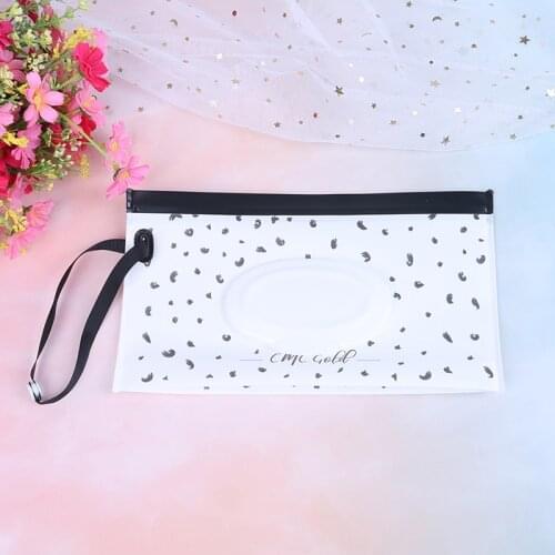 New Baby Kids Wipe Clutch Carrying Bag Wet Wipes Dispenser Snap-strap Bag Pouch Outdoor Travel Wet Paper Towel Container