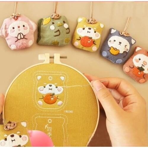 Embroidery Diy Keychain Omamori Man Key Chain Material Package Handmade Women Key Holder Couples Pendant Porte Clef Sachet