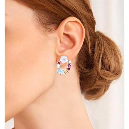 Fashion Jewelry Flower Crystal Round Circle Stud Earrings For Women Gold Color Hollow Earrings Studs Party Wedding Jewelry Gift