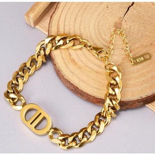 Brangdy Bracelets With Charms