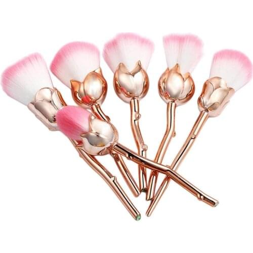 6pcs/set Rose Flower Shaped Makeup Brushes Set Women Powder Foundation Brushes Blush Concealer Make Up Brush 3 Colors for Choose
