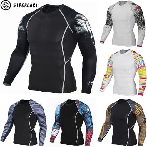 SIPERLARI Hiking T-shirts