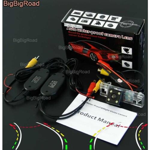 BigBigRoad Car Intelligent Dynamic Track Rear View Camera For Peugeot 307cc Pathfinder Expert / Fiat Scudo / Toyota ProAce