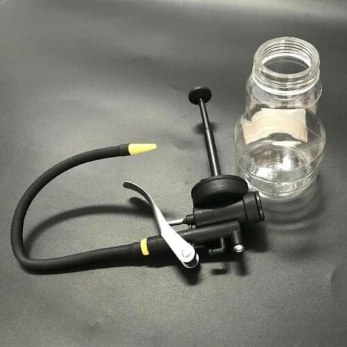 1pc 250ml Paint Spray Gun Oil Pump Cans Oiler Hose Can For Lubricating Airbrush Grease Machine Gun Oil Hand Tools Too Repai K0J5