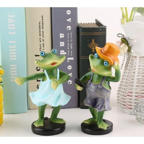 4pcs Lovely Frogs Sculpture Ornament Figurine Statue Tabletop Artwork Crafts
