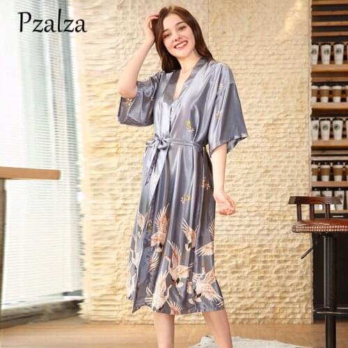 Soft Faux Silk Bathrobes Womens Home Plus Size Robe Ladies Animal Beautiful Long Kimono Sleepwear Robe Wedding Red Black Gray