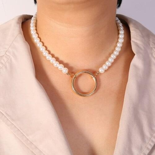 Fashion Exaggerated Imitation Pearl Round Circle Pendant Choker Necklace Women Lady Geometric Clavicle Necklace Jewelry YN1595
