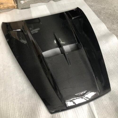 HOOD carbon fiber Spoiler Car Rear Wing Spoiler For Aston Martin DBS 2007-2012