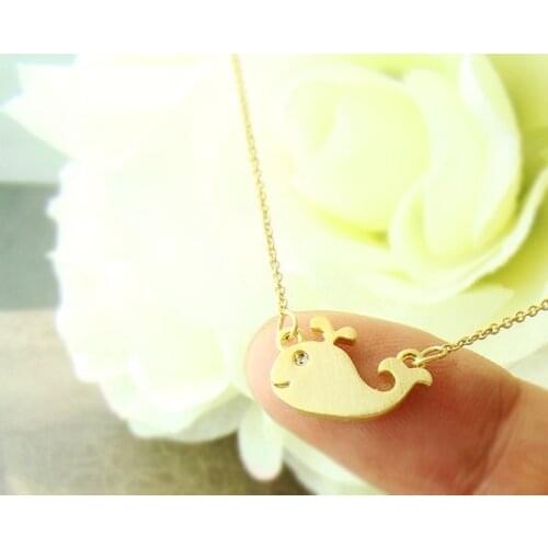 Fashion Cute Whale Pendant Marine Animal Necklace For Women Wholesale