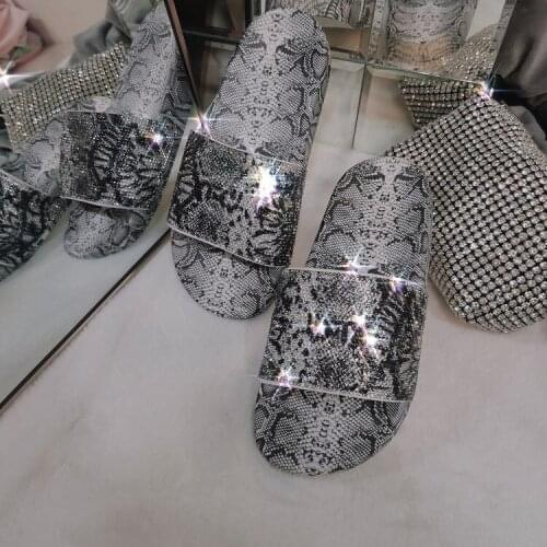 2021 Summer New Rhinestone Snake Slippers Womens Outer Wear Fashion Flat Sandals and Slippers Women Slippers