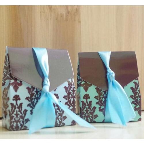 100pcs Blue Pattern Gift Box European Lace Paper Candy Holder Bags Creative Floral Style Container For Wedding Party Favor Snoep