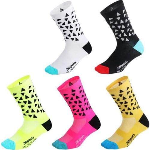 Cycling Socks Endurable Mid Length Compression Training Socks For Outdoor Sports Runing Hiking Climbing Men Women Socks