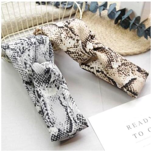 New arrival fashion Women occident Headbands girls snake printed hairband ladys cross wild hair accessories Headwrap bandage