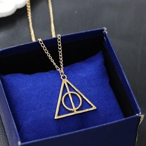 2021 Fashion Men Women Deathly Hallows Pendant Necklace Triangle Rotatable intermediate Resurrection Stone Necklaces