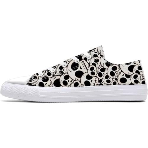 2019 New Style Small Skull Print Shoes for Men Lace Up Flats Male Casual Shoes Custom Design Dropshipping Canvas Sneaker Low Top