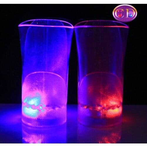 Wholesale and Retail Restaurant Bar with Lighting Plastic bottle flowr Induction lights bottle