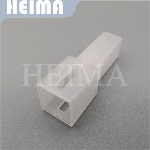 10/20/30sets kit white 2.8mm 1 Pin way male housing adapter automotive connector electric auto wire Connector plug DJ7011-2.8-11