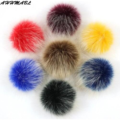 2pcs/lot 10cm DIY Faux Synthetic Raccoon Fur Pompom Pom Poms for Women Kids Beanie Hats Caps Fox Ball For Shoes Caps Bags