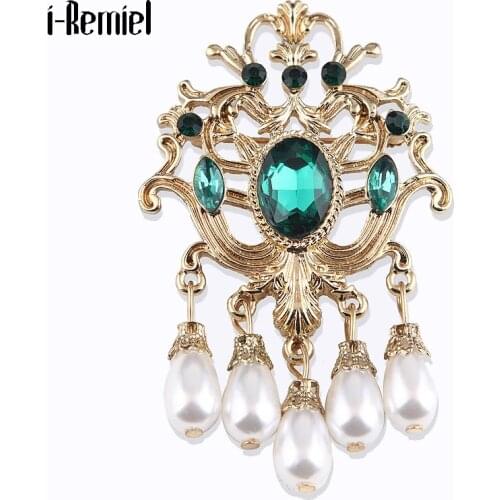 Vintage Luxury Pins and Brooches Green Crystal Rhinestone Pearl Pendant Matte Gold Anti-Exposure Brooch Gifts for Women Jewelry