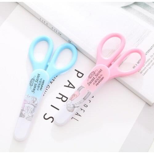 Safety Scissors Novelty Cute Mini Scissors Crafts Kids Creative Cartoon Safety Sheath Kawaii Stationery Kindergarten Supplies