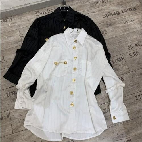 Womens shirt 2021 new heavy industry striped chain metal button decoration loose long-sleeved white black shirt women