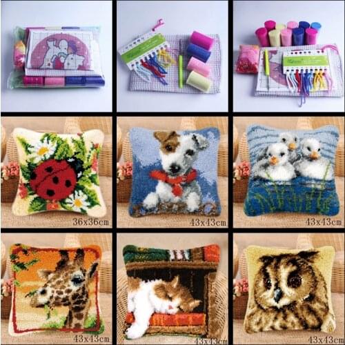 Animal Series Latch Hook Hand Knitted Embroidered Pillow Unfinished Embroidery Material Latch Hook Rug Kits Beginner DIY Supply
