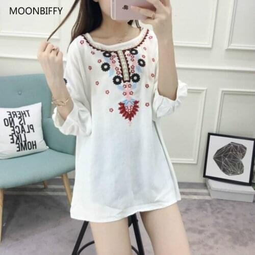 Cotton Linen Embroidery Flower Pattern T-shirt Maternity Loose Casual Round Neck Half-sleeved Summer Tee Shirts Maternity