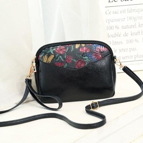 Womens bag 2020 new fashion multi-layer diagonal bag large capacity retro shoulder bag Messenger Female Bag Girl Designer hand