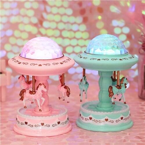 Creative star projection lamp European carousel flash music box Eight-tone box Christmas Childrens Day birthday gift wholesale