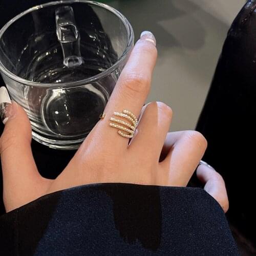 Unique Design Luxury Pearl Rings For Women Kpop Paw Ring Vintage Punk Rock 2021 Trendy Gothic Rings Female Jewelry Gifts