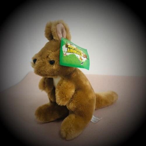 2019 Cute Soft Simulation Brown Kangaroo Plush Toy Australia Animals Children Kids Boys Girls Birthday Gift 25cm PP Cotton