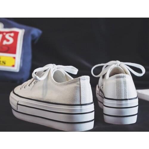 Platform Canvas Sneakers Women White Black Canvas Shoes Women Flat Platform Vulcanized Casual Shoes for Girls Lace Up Footwear