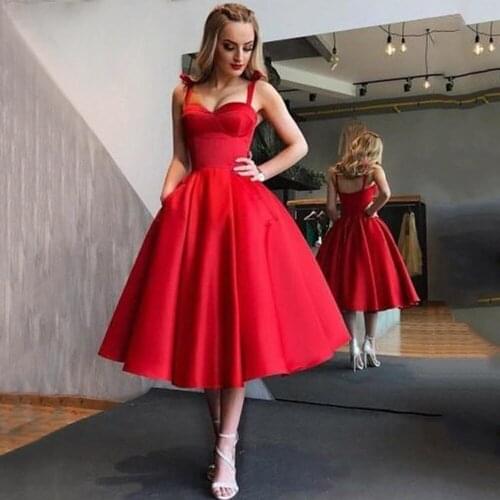 Charming Red Tea Legnth Evening Dress 2021 Spgahetti Straps Sexy Sweetheart Sleeveless A-Line Special Occasion Gowns
