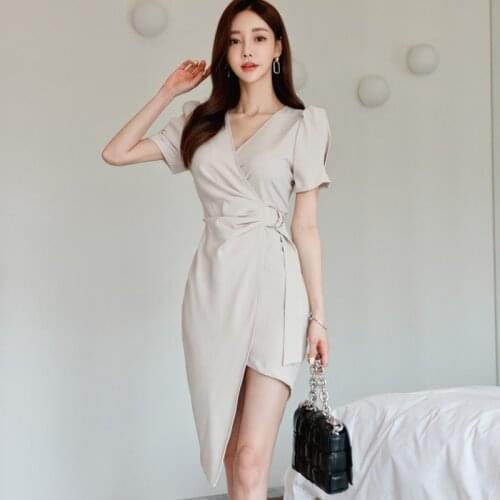 2021 Summer Women Sexy V Neck Puff Sleeve Bodycon Dresses Vintage Ladies Office OL Lace Up Slim irregular Party Dress