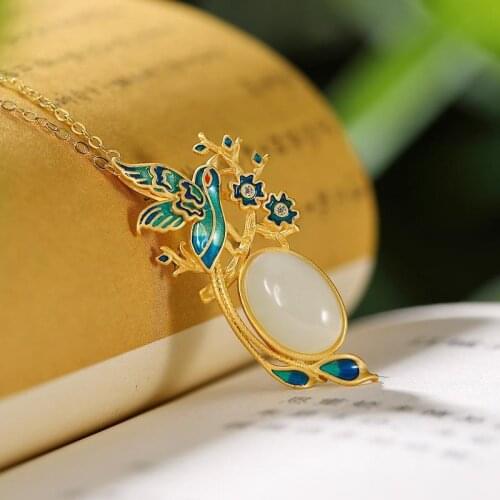 Magpie Dengmei Original 2020 New Gold-Plated Cloisonne Natural Hotian Jade Pendant Antique Clavicle Chain Female Pendant