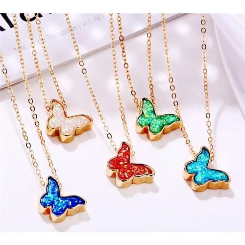 2020 Elegant Acrylic Butterfly Pendant Necklaces For Women Girls Shiny Sweet Necklace Choker Necklace Fashion Summer Jewelry